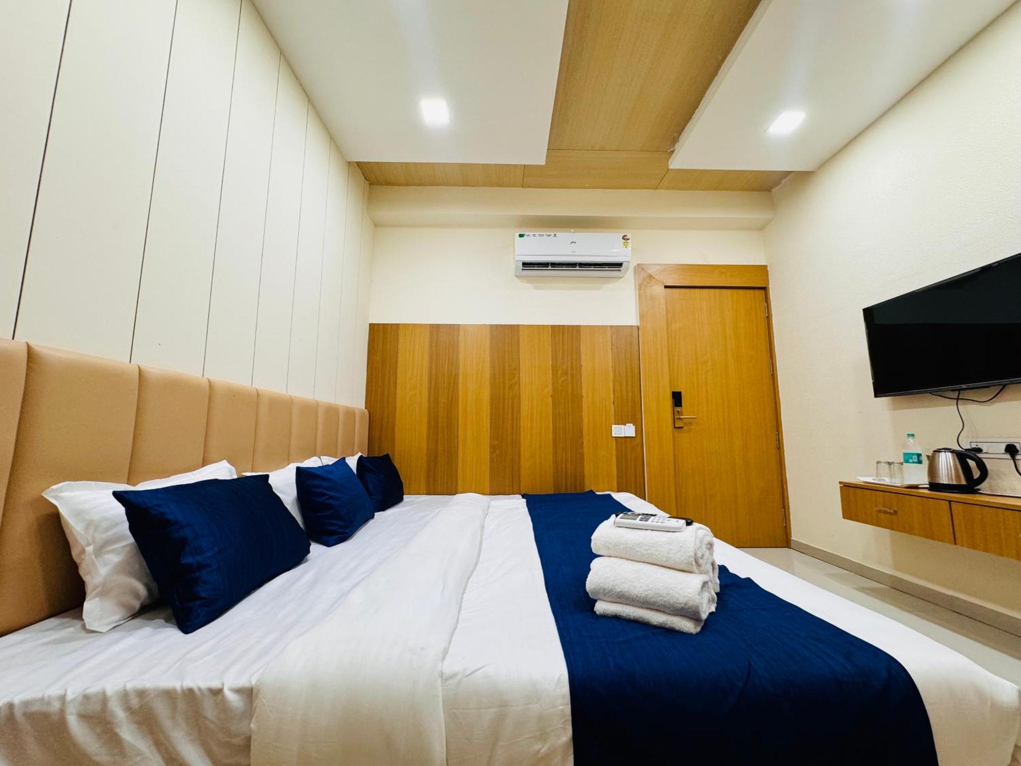 Hotel Shivlok Udždžain Pokoj fotografie